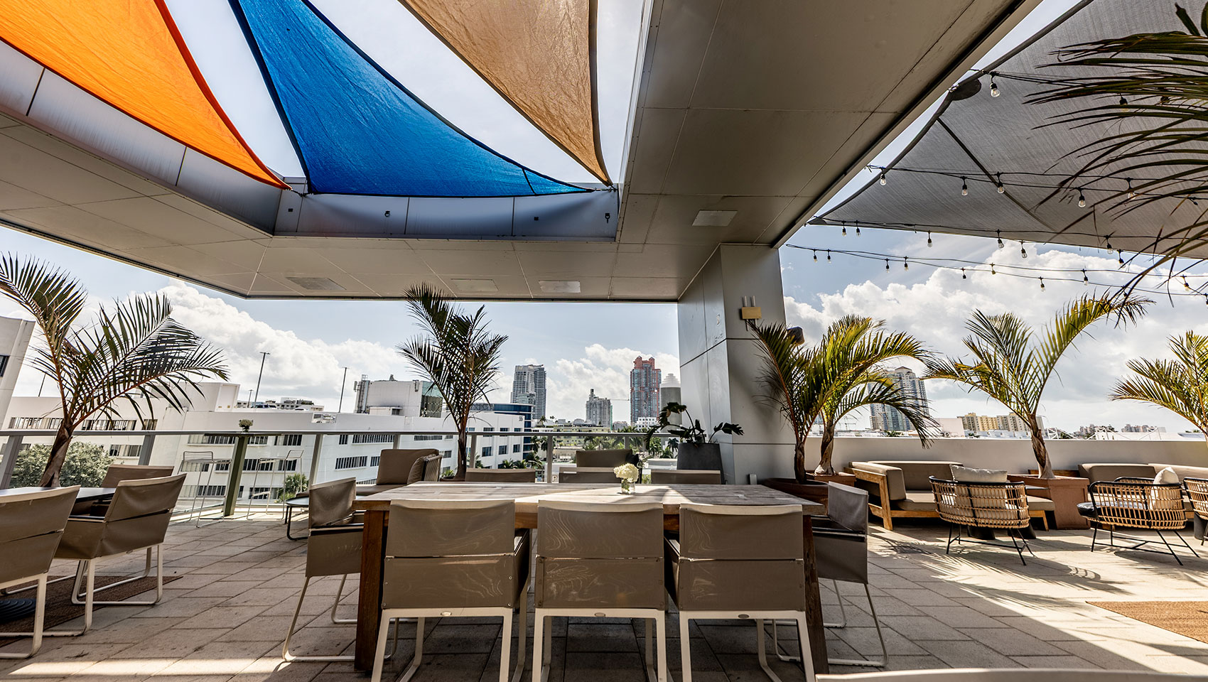 La Terraza Rooftop at Angler’s Miami